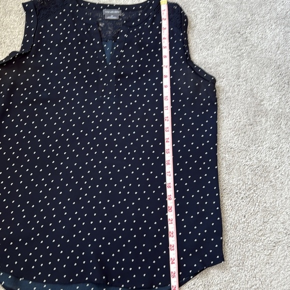 Van Heusen Navy Blue Mandarin Collar V-Neck Blouse with Heart Dots Size M/L - Picture 7 of 8